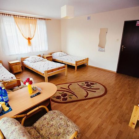 Tanie Noclegi 2 Kielce Exterior photo